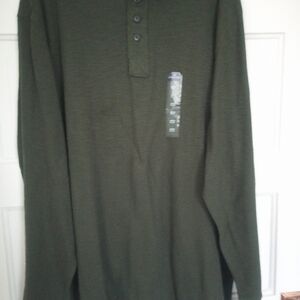 St. John's Bay Green Long Sleeve Tee